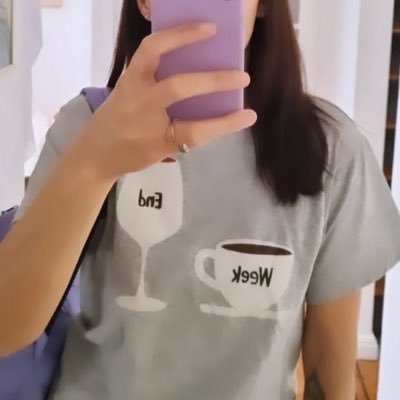 jacintah_'s profile picture. Mi vida es una constante escena de Friends y/o verso de Estelares