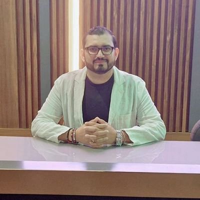 louismickeygar1's profile picture. Académico e Investigador en UPES, Activista a favor de la educación humanista, difusor del tema Masculinidades Positivas. Padre de familia 👦🏻👧🏻
PataSalada🤓