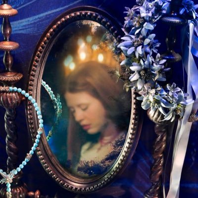 believeagain's profile picture. | waking up to wake up someday 🍂 | connected to a million stars at night 🌙 |