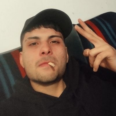 SantiagoBa41544's profile picture. 