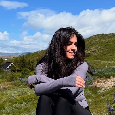 anushkaa3011's profile picture. Living with purpose, learning with passion ✨
 Proud daughter , Sister & Human being .
 Travel | Art | Lifestyle 🌎