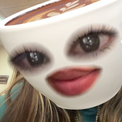 youngamyy's profile picture. 🇸🇻🤍🎚️