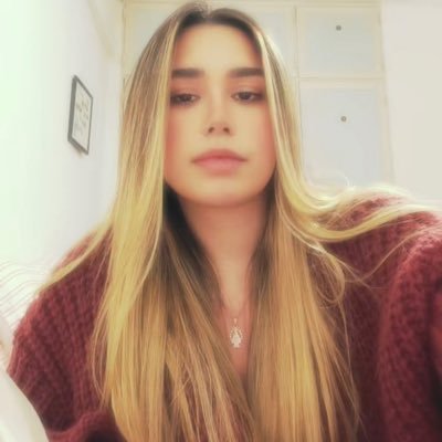 danielavhzm's profile picture. ²²² dicen que soy loca, bella y sifrina