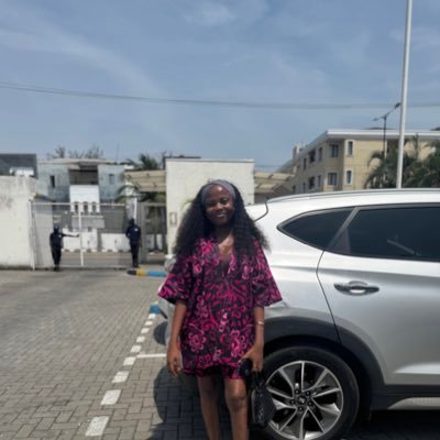 OpeoluwaMargret's profile picture. Virtual Assistant 💻 | I manage your to-do list so you can manage soft life 😌💅 | Professional, punctual & a little bit petty with deadlines 😂