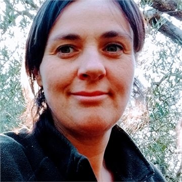 carladetona's profile picture. To change and be changed