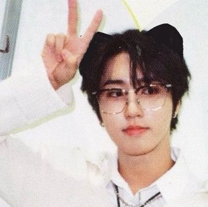 dylondra's profile picture. ⠀⠀— You saved me from fallin'˖ ࣪⊹　@hyunx1m ♡
⠀⠀⠀⠀⠀⠀⠀⠀