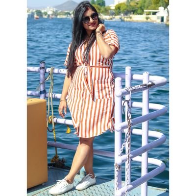 iSurB_'s profile picture. Every story is us!