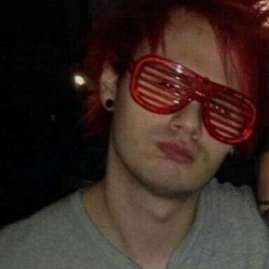 babyl0nsos's profile picture. folklore (2020) !!!
sour (2021) !!!!!
youngblood (2018) !!!!