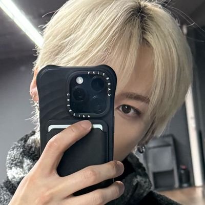 leerinocum's profile picture. 23 • nsfw • writer • #1 lee minhee enthusiast • minors dnf/dni 🔞 • xh | skz | txt