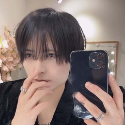 _lcyz's profile picture. 