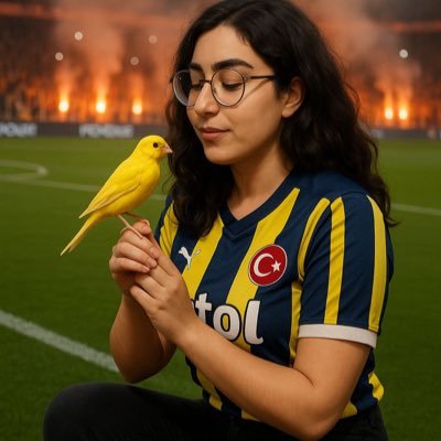 elfs1907's profile picture. Fenerbahçe SK💛💙 Aslolan Fenerbahçe 🌿                                                  𝟙𝟡𝟘𝟟