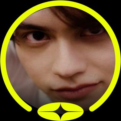 ftriasismi's profile picture. people who use 80% brain and 20% muscle to make money