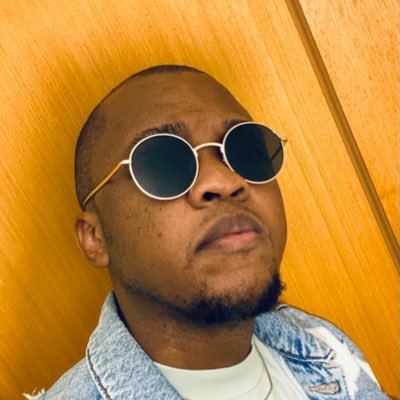 BabuuBabs's profile picture. Tais-toi et laisse faire la vertu du silence…