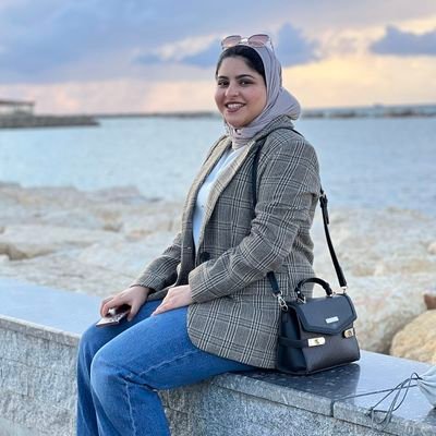 lubna_sabry's profile picture. A surgeon under development👩‍⚕️🩹🪡

Ex Intern Doctor at MUH💉💊
Mansoura Faculty of medicine
#53
Egypt 🇪🇬 _ Kuwait 🇰🇼