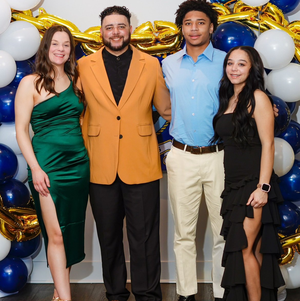 MichaelEdweek's profile picture. 