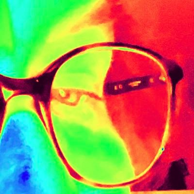 Faboune57's profile picture. Passionnée politique, séries, histoire, sciences. Mère de ses enfants spirituels, uniquement. Ma vie professionnelle se fait de 0 et de 1. #TeamFcMetz