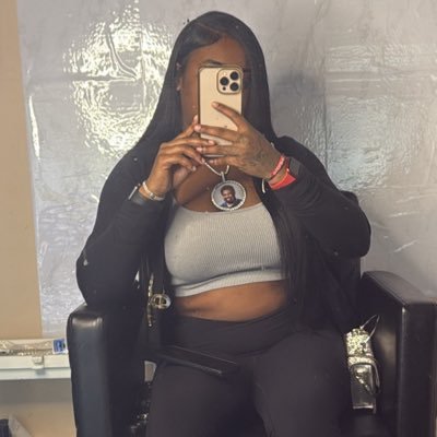 lilhoneyLO's profile picture. NICK NIECE | where uce meets meauLi 📍