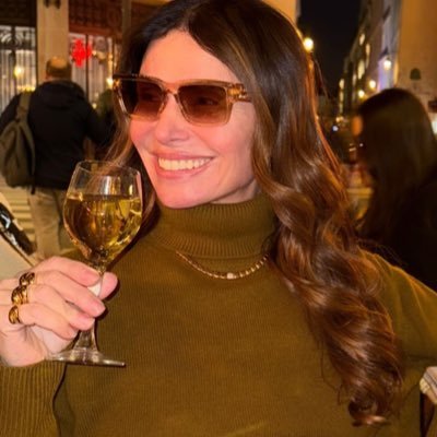 sofisvrrgara's profile picture. é a melhor química que tem