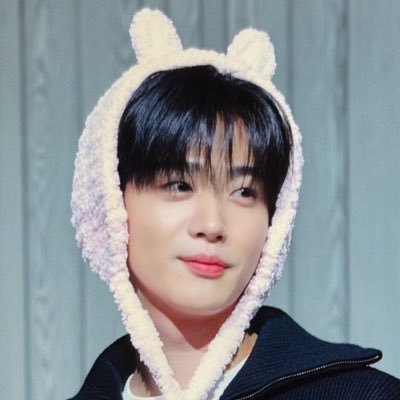 u_taeyangiee's profile picture. — . ݁₊ ⊹ . ݁ ᴛʜᴇ ʙᴇꜱᴛ ꜱᴛᴀɴ ᴏꜰ⚘️ #SF9 #SEVENTEEN #DAY6 ݁˖ . ݁ ᯓ★˚.⋆☾⋆⁺₊✧ ᴀʟꜱᴏ ʟᴏᴠᴇꜱ !; #정해인 #안효섭 #박보검 ⋆.ೃ࿔🍀