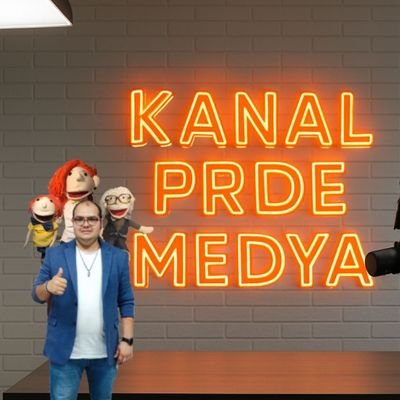 burkayalicaglar's profile picture. ❤️💛BİR SEVDADIR GALATASARAY ❤️💛
🎬📽️SENARİST 🎬📽️.     🎬 KANAL PERDE MEDYA  GENEL YAYIN YÖNETMENİ 🎬