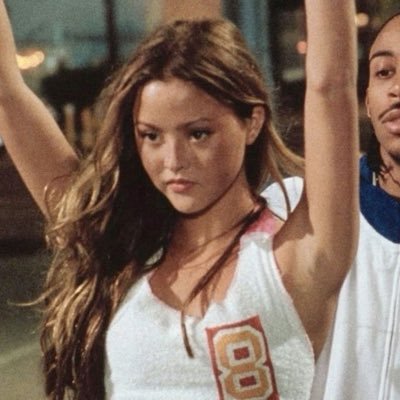 ashdrives's profile picture. entre