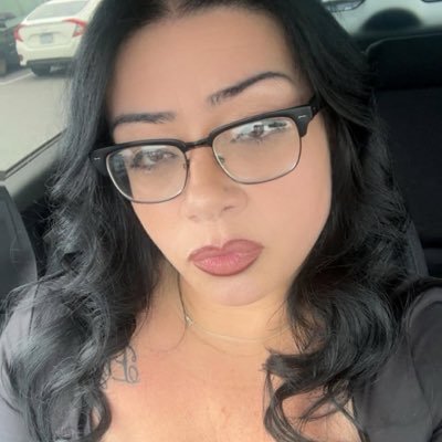 veronica001679's profile picture. 