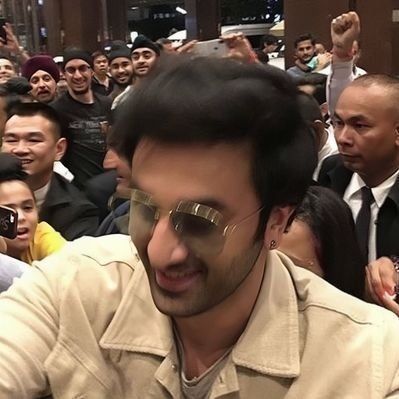 vickkyhere's profile picture. 