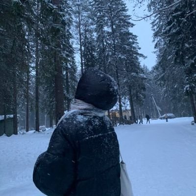 iran_girl7's profile picture. مـرا هـیـچ از وطـن مـحـبـوب تـر نـیـسـت!