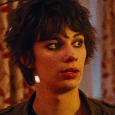 FruityWeeb's profile picture. 💙oomf marriage:@johnzazel,@theoverglow,@cilleon,@kittens_wife💙Cillian,Jack,Lewis,Devon, & Kris obsessed💍Emmett’s wife💍🍪Cooks girlie🍪💙