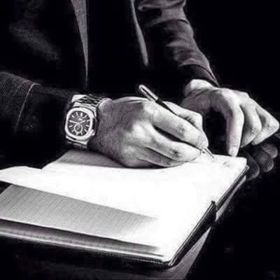 sbrdi21's profile picture. لستُ شاعِرًا،
أنا النّايُ الّذي نَسِيَهُ الرُّعاةُ على تِلالِ المَنفى،
وأصبَحَ صَوتُهُ يُرعِبُ العَشبَ
حينَ تَمُرُّ عليهِ الرِّيحُ .