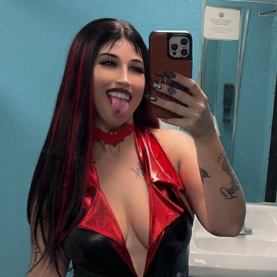 gremlinmilf's profile picture. cuntry milf & feral gremlin ||