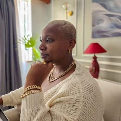 Lolo_cy's profile picture. Storyteller●Women-Power- Sexual/ Reproductive Health●TroubleMaker
●Agu Nwanyi