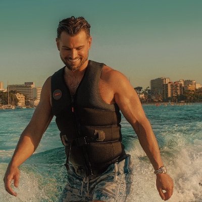 Brian_Neal17's profile picture. Hello my name is Brian Neal
 I was born in Knoxville Tennessee at the university of Tennessee .