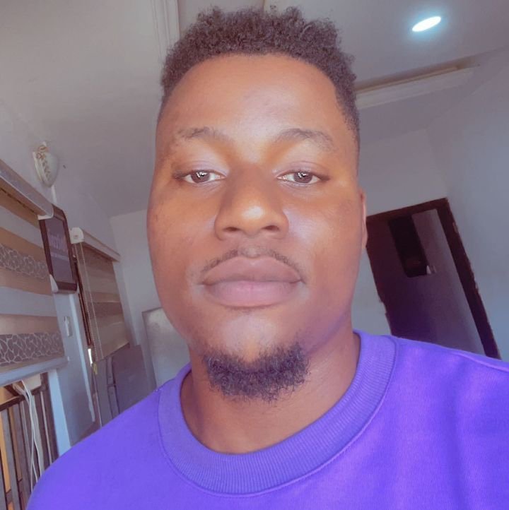 phenomenalJhay's profile picture. GOD first 😁 Sapiosexual.. Black sheep forever, black sheep for life.