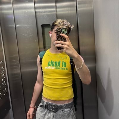 daniderklee's profile picture. i didn't come on the show to prove i'm a star, i came on the show to show the star that i am. @dtauruslock