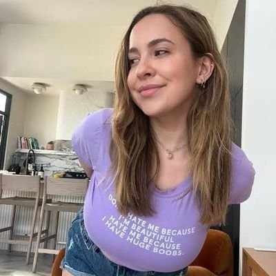 SarahKane710094's profile picture. 