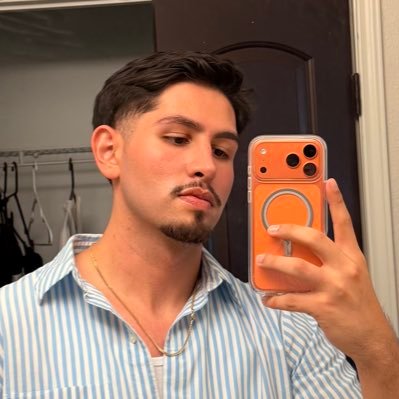 javiii_j's profile picture. 25 | texas