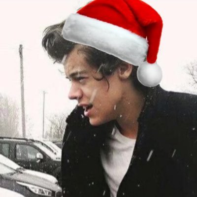harryslilbebe's profile picture. fangirl tweeting to a brick wall ✧･ﾟ: *✧･ﾟ:* ✟ 19 || @harrystyles 💍 @taylorswift13 🤞💿✨