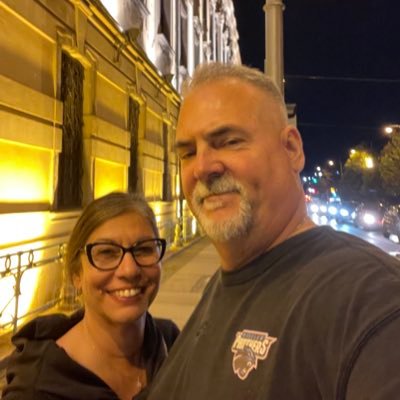 LetsMeetAtTheQB's profile picture. American 🏈 coach, specializing in defensive lines, with stints at The U, 'Bama, Toledo, Missouri, and recently a DC and HFC at highest level in Europe. ￼