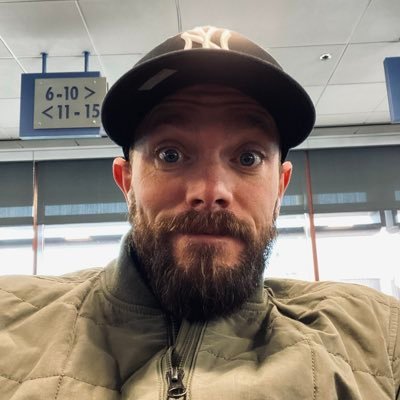 robtherealtorUT's profile picture. Father, Husband, Realtor