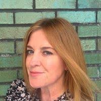 Ririnaesti's profile picture. Passionate Talent Agent @ WME ✨ | Proudly representing Kevin Costner 🎬 | Blessed wife 💍 & loving mom 👦💖