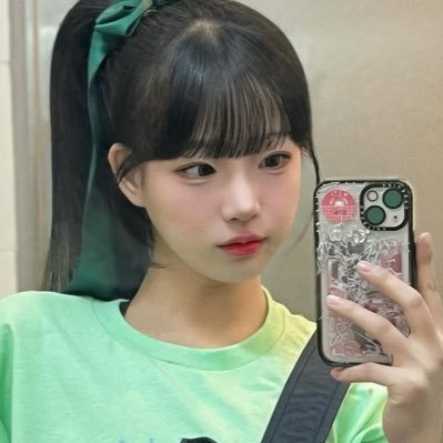 jellyfish__com's profile picture. くらげです。好きな食べ物はおさかな 毎日眠いんですね〜　ほしい物リストhttps://t.co/VnnP3O3d3m