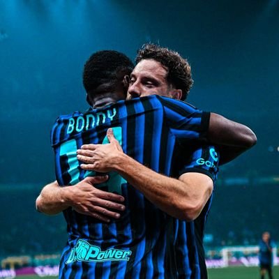 um10_inter's profile picture. Perché l'inter è il nostro vero amore 🖤💙

💎 Carboni, Pio and Bonny 💎

🪖 chivu believer 🪖     

she/her