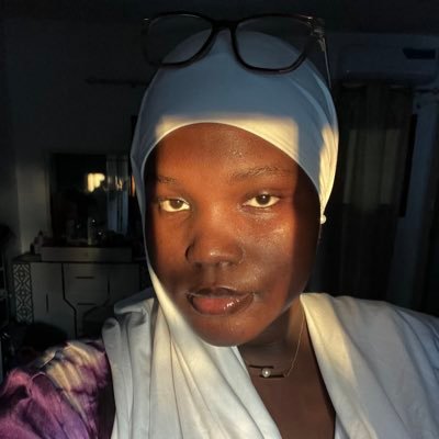 Khadijakane14's profile picture. || 𝓣𝓲𝓳𝓪𝓪𝓷𝓲🤍.  ||𝓜𝓮𝓭𝓢𝓽𝓾𝓭𝓮𝓷𝓽🩺👩🏾‍⚕️| Très Aigrie.     https://t.co/TqgpDiy0RT