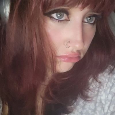 jupiverses's profile picture. I do not give Facebook permission to print 
anything     off 
my computer. ughhh. im soooo chopped and unc 🥺