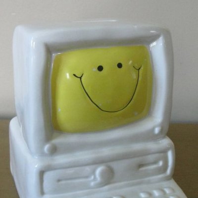 Webaew's profile picture. I go by Web....
:: Priv: @Gleeberous