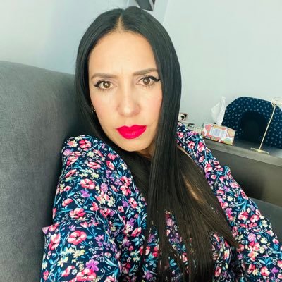 CARMENNNBAENA's profile picture. 