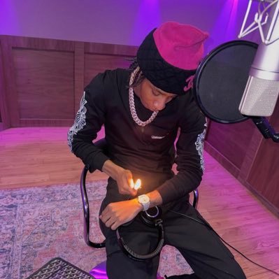 1Kanimani's profile picture. Competitive MK Player for @ONiGlobal 🎮🏆| @Youtube & @Twitch Partner 🎥 | Email: stateofemergency222@gmail.com 📧