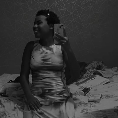 021_r0000's profile picture. dps vira memória.