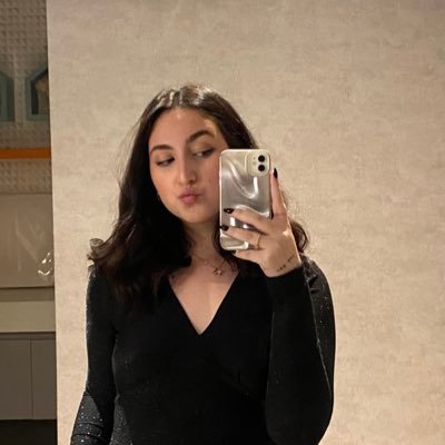 Julia_alvess_'s profile picture. 🏹💚